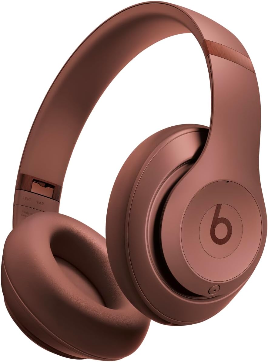 Beats Studio Pro x Kim Kardashian - Alared Technologies