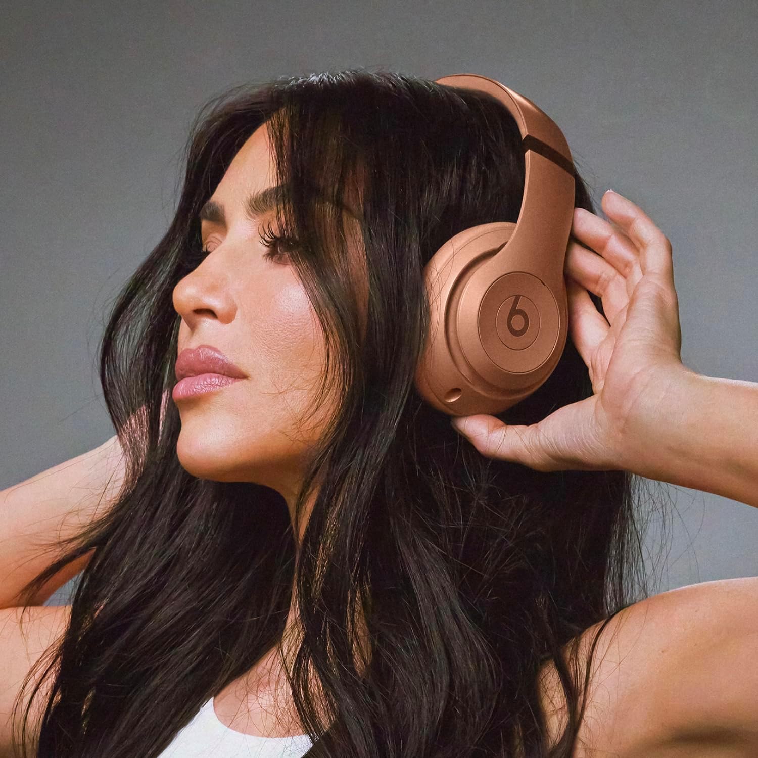 Beats Studio Pro x Kim Kardashian with AppleCare+ - Alared